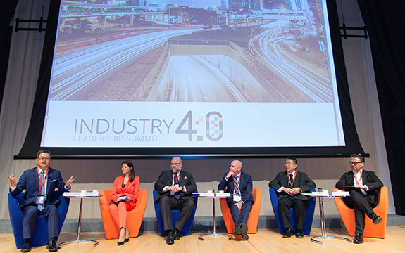 Leadership panel discuss formulating and developing the implementation of Industry 4.0 strategy