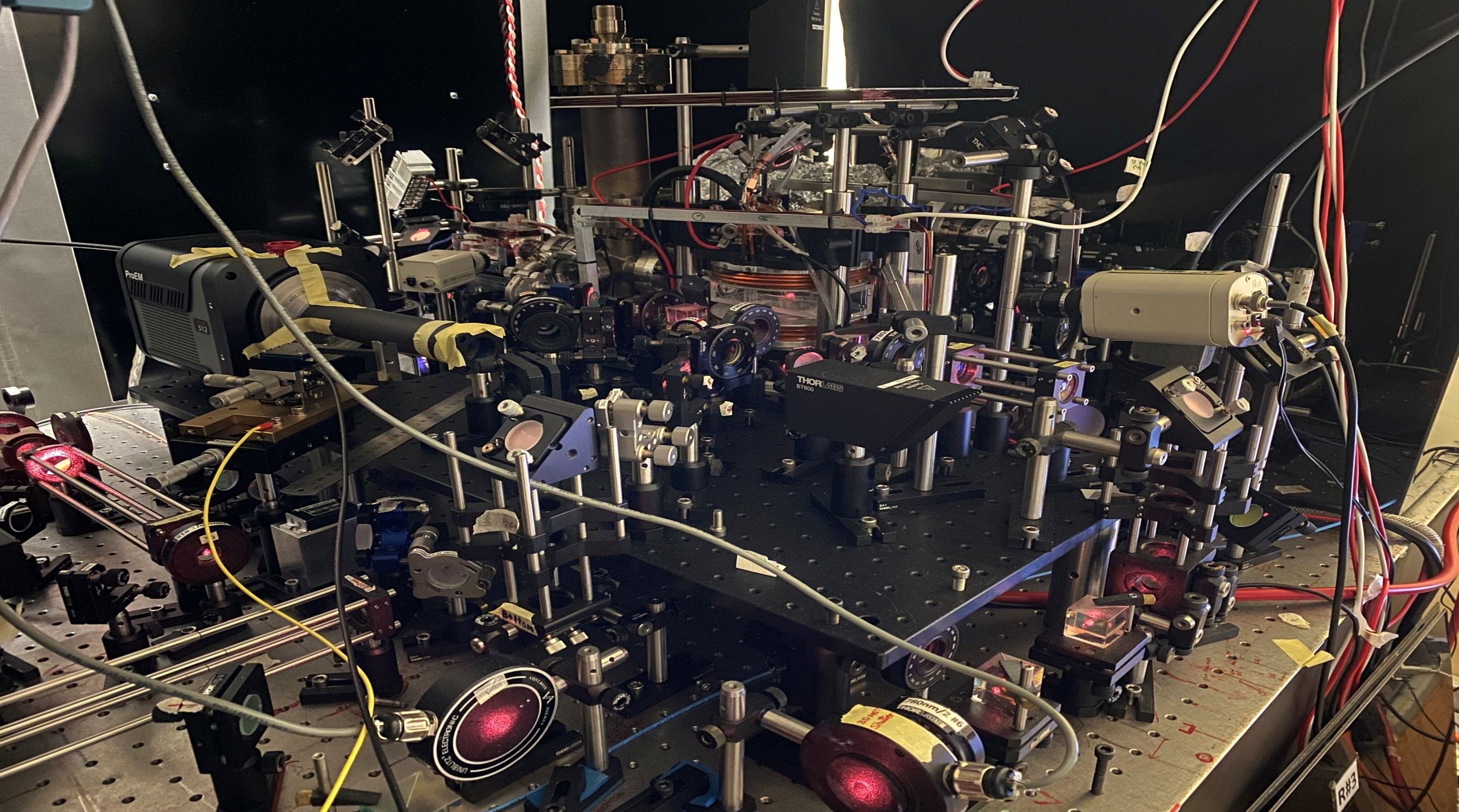 Experimental set-up to create a discrete time crystal based on a BEC of ultracold K-39 atoms