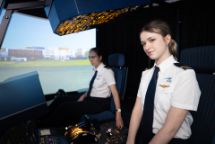 an image of Swinburne students using the Aviation Simulation lab