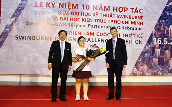 Swinburne and University of Architecture HCMC staff and Design Challenge prize winner