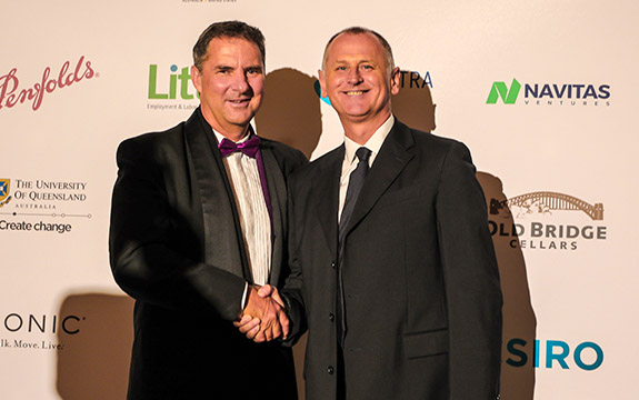Larry Marshall from CSIRO stands with Deputy Vice-Chancellor (Research and Development) Professor Aleks Subic.