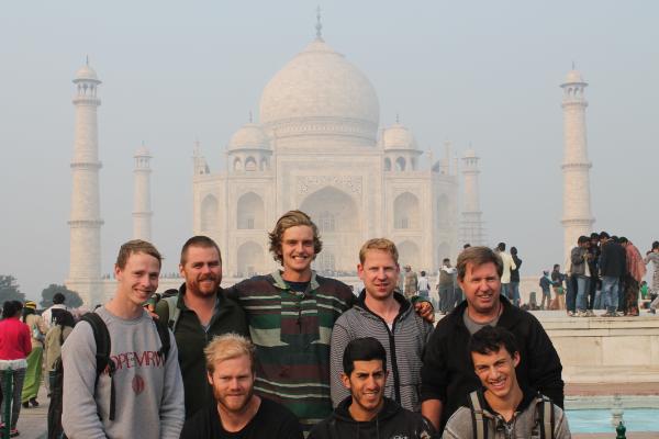 Swinburne VE students at the Taj Mahal