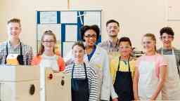 Group of students and teachers in STEM - Engineering Class.