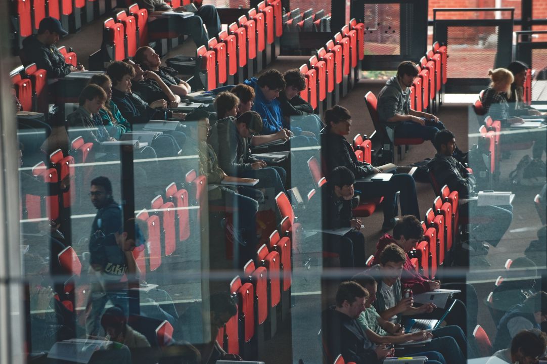 Postgraduate education visual data 4