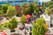 Birdseye view of people walking around the Swinburne Hawthorn campus