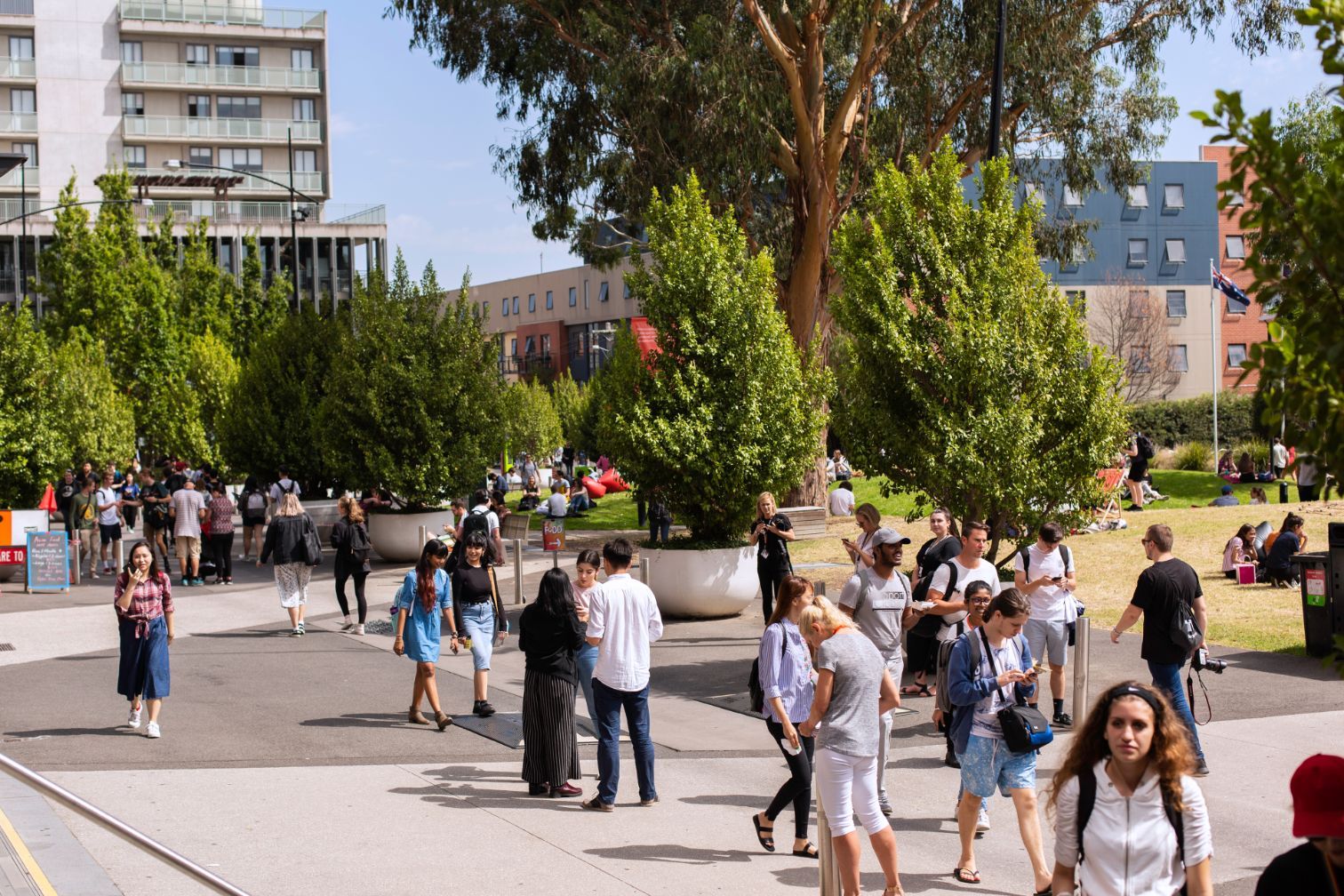 People walking around Swinburne's hawthorn campus