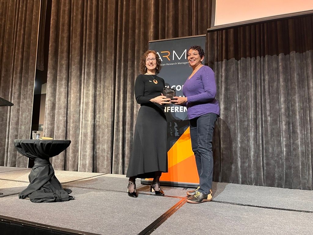 Tania Tambiah was awarded the Janet Dibb-Leigh Award for Distinguished Service to Research Management during the Australasian Research Management Society (ARMS) 2025 annual conference.
