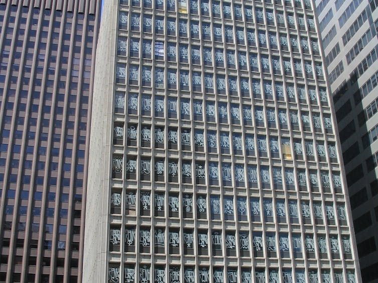 Transgress to impress why do people tag buildings and are there any