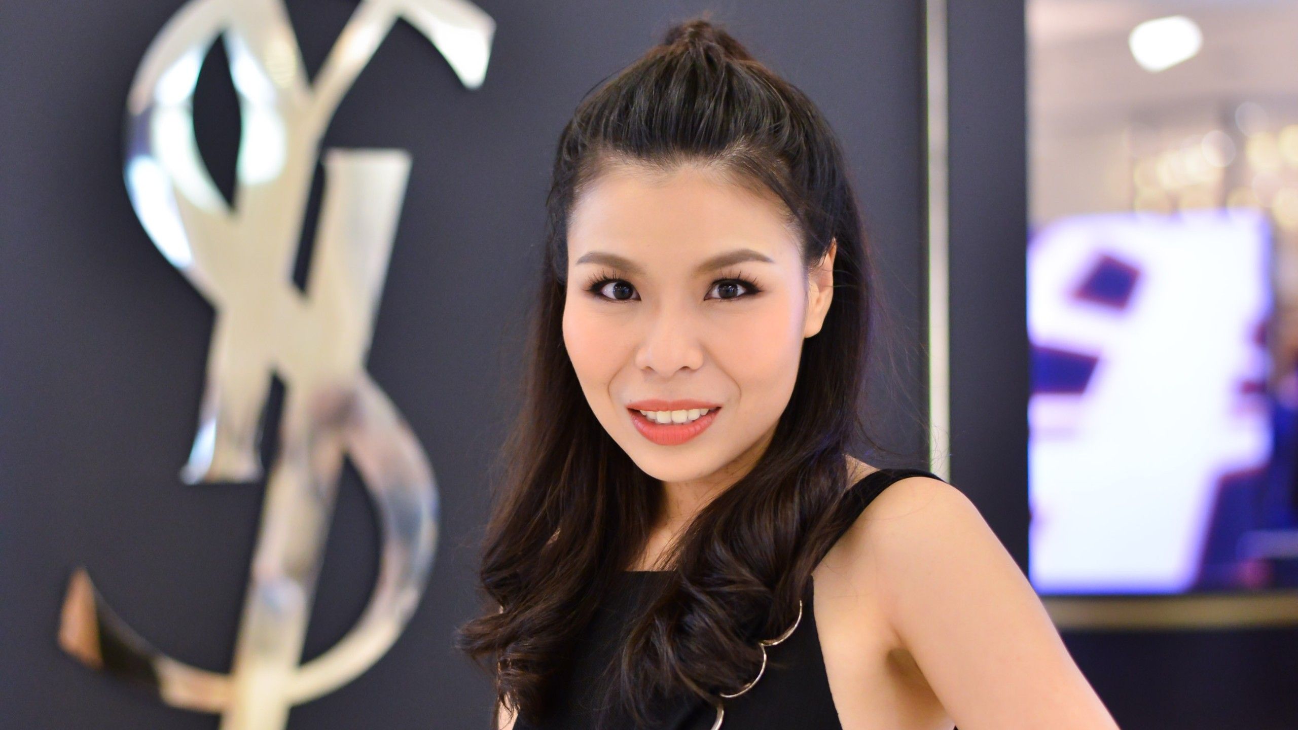Romchat Lertharn, Master of International Business alumna and Marketing Manager - Lancôme, L’Oréal Thailand