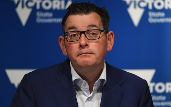 Profile photo of Premier Dan Andrews at a press conference
